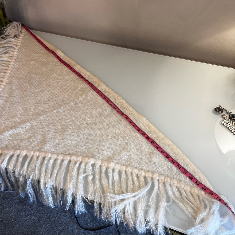 Vintage Wool SCRAF | Cream Wool Triangle Fringe Scarf/Shawl Boho Cozy fall SCRAF - Picture 6 of 8